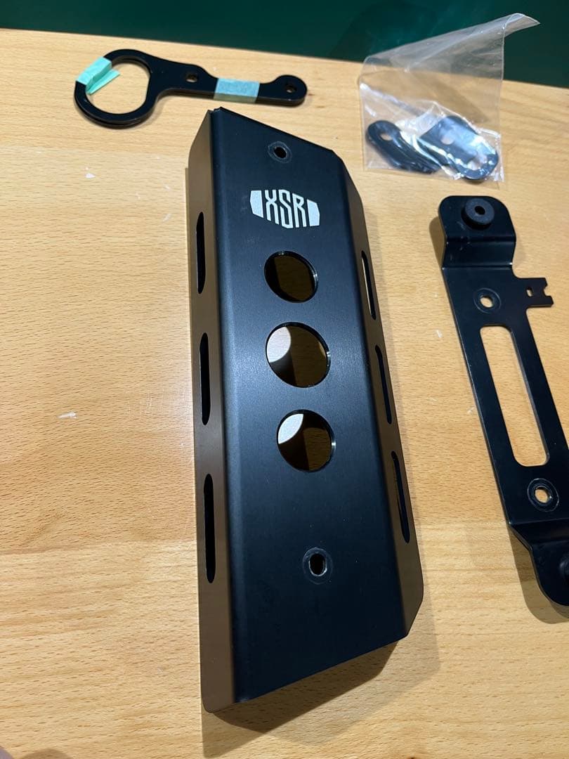 ヤマハ　XSR900用　ワイズギア　ウインカー移設キット