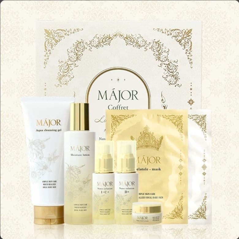 限定価格　新品　限定マジョールコフレ　2025　コスメ　化粧品　美容液