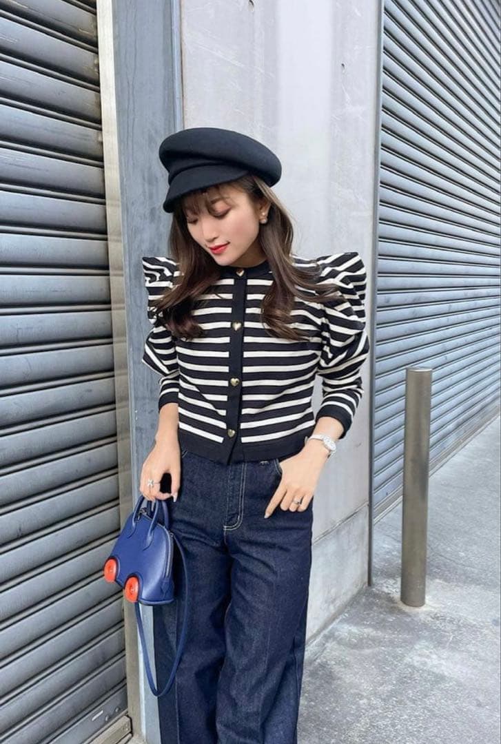 sheller シェリエ ハートボタンカーディガン