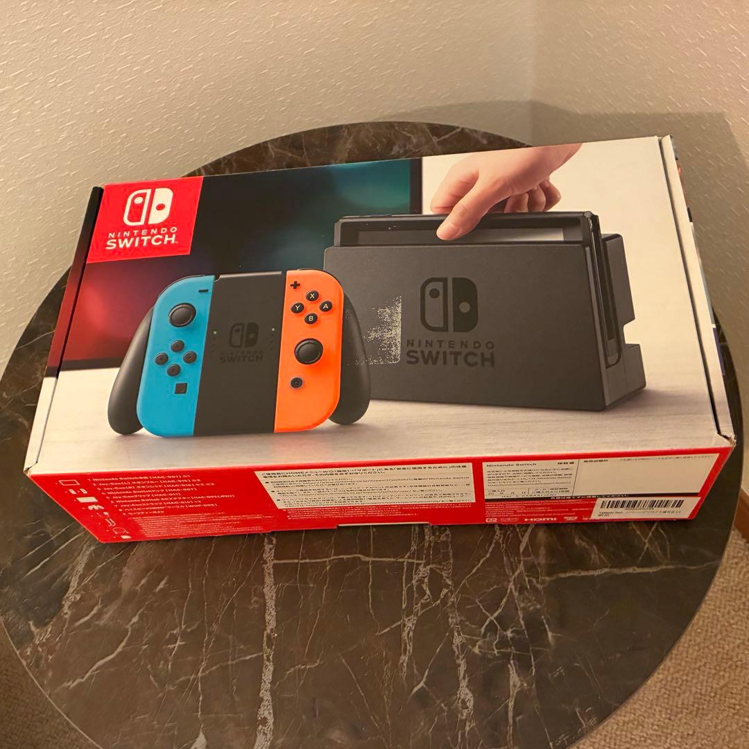 Nintendo Switch HAC-001箱・付属品完備 ジョイコン動作不明