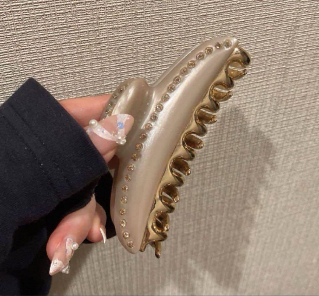 極美品 ACCA ティアラクイーン ベージュ 即日発送