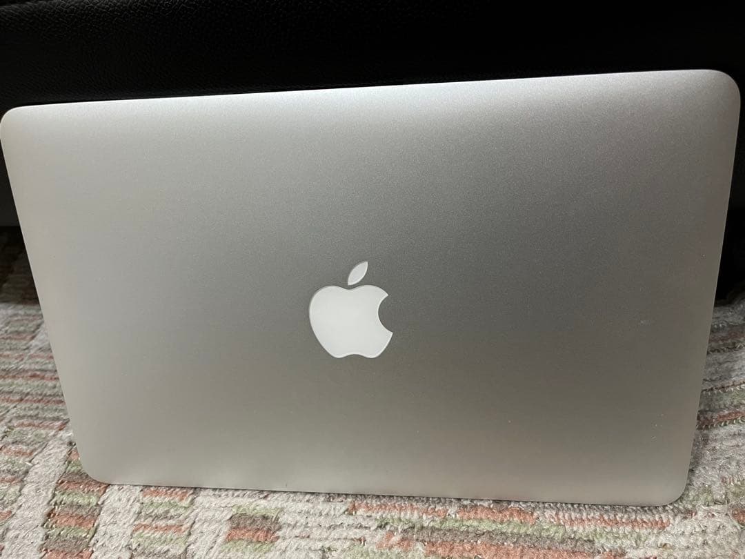 MacBook本体 MacBook Air Early2014 A1465