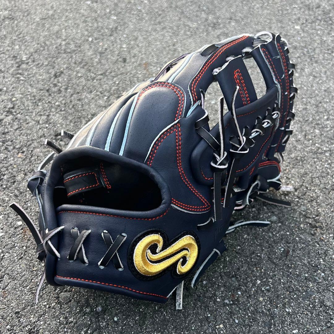 要　KANAME グローブ　限定品