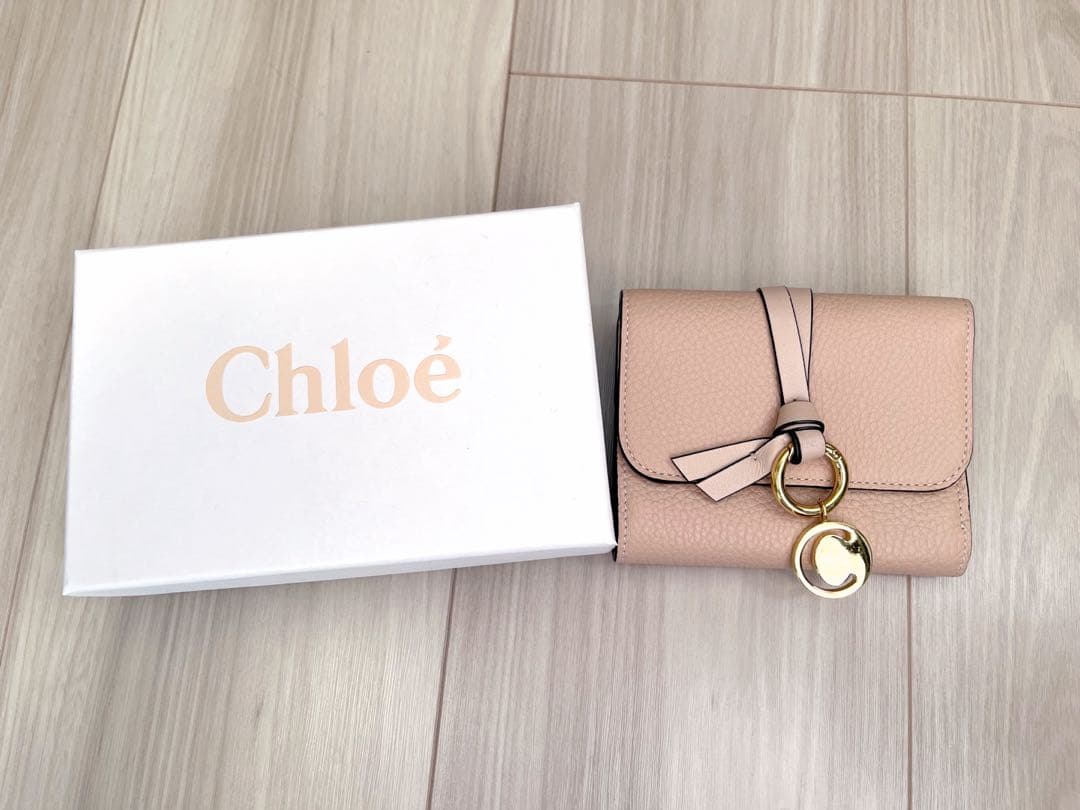 クロエ　ALPHABETミニリフォールドウォレット　ピンク