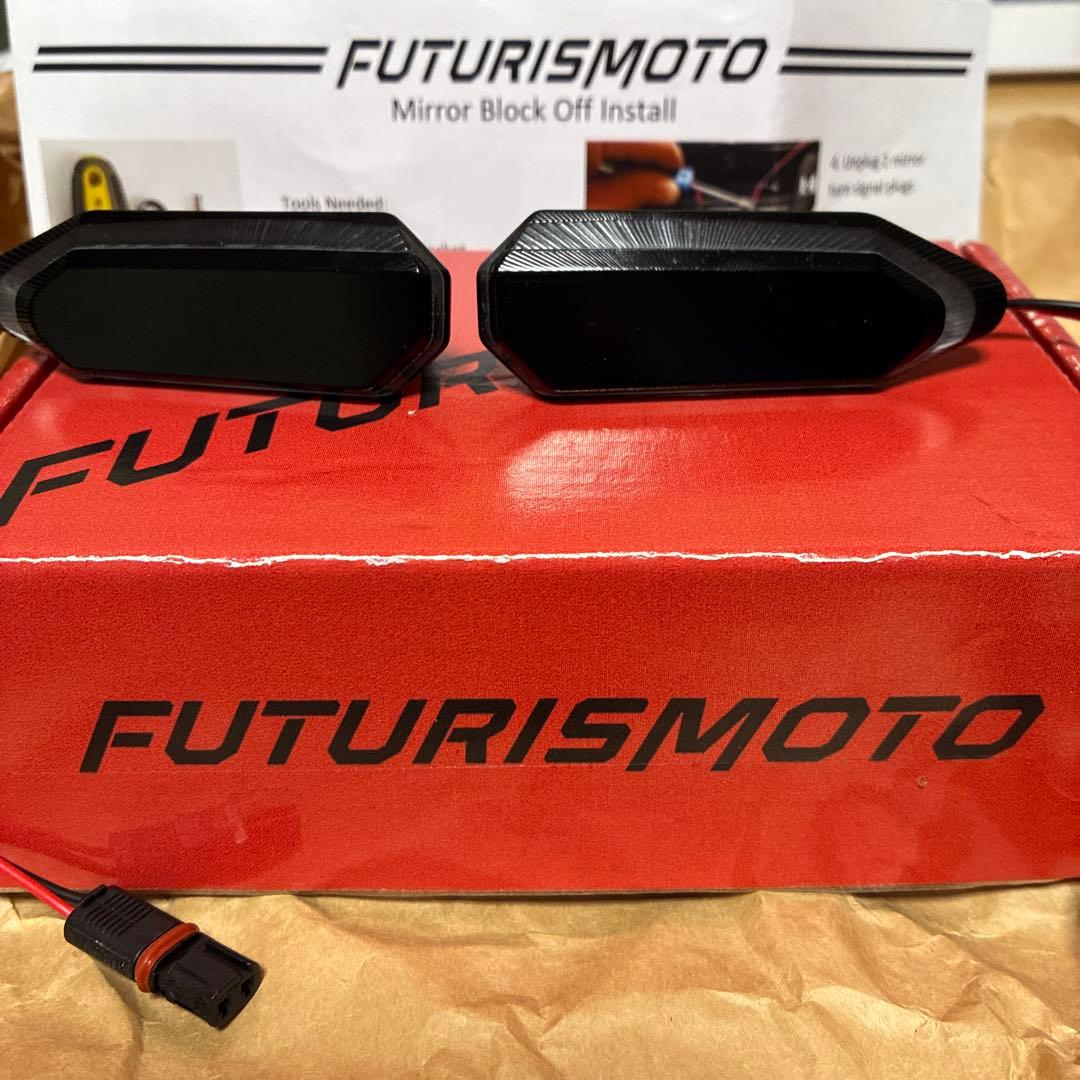 パーツ  FuturisMoto MIRROR BLOCK OFF