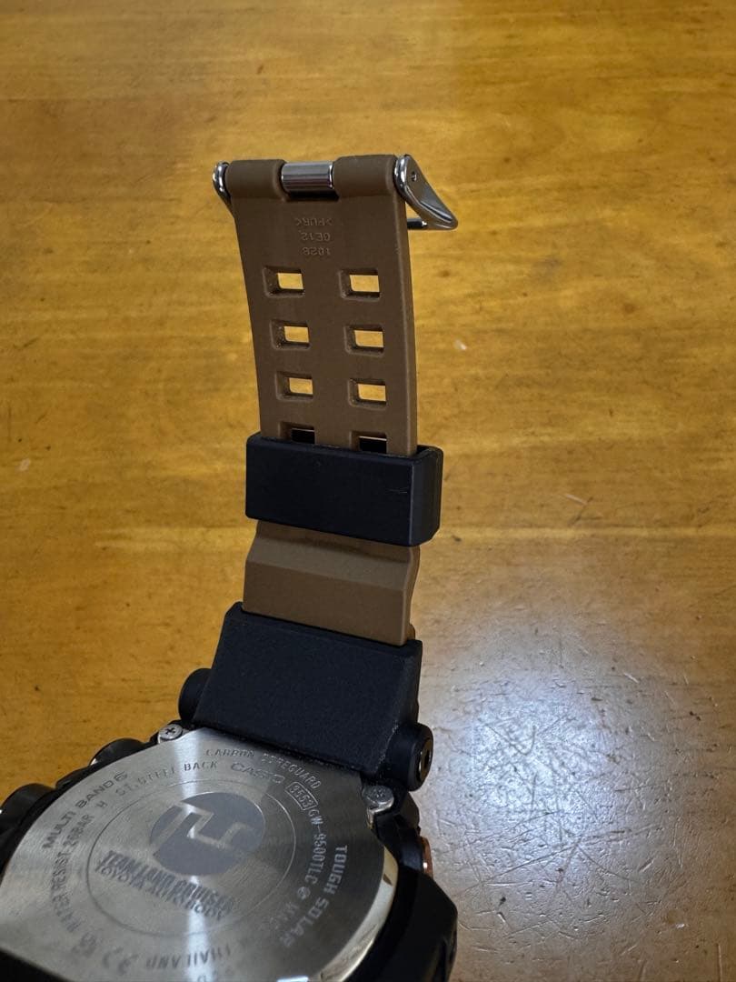 G-SHOCK GW-9500TLC-1JR ランクルコラボモデル