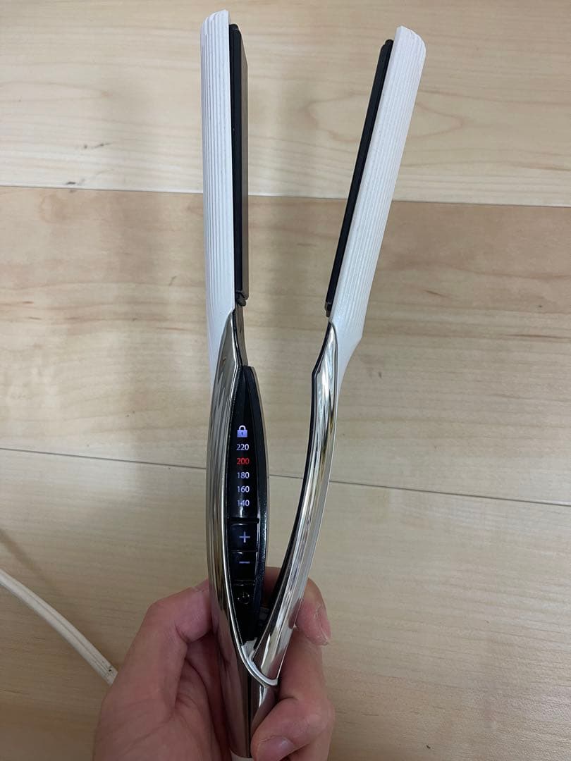 リファ　ReFaストレートヘアアイロン　RE-AC02A