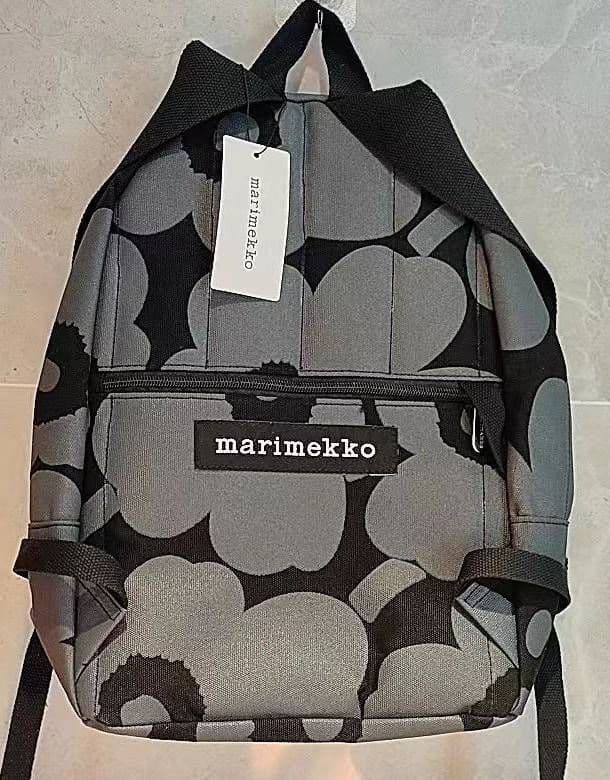 【marimekko マリメッコ】リュック バックパック 新品未使用