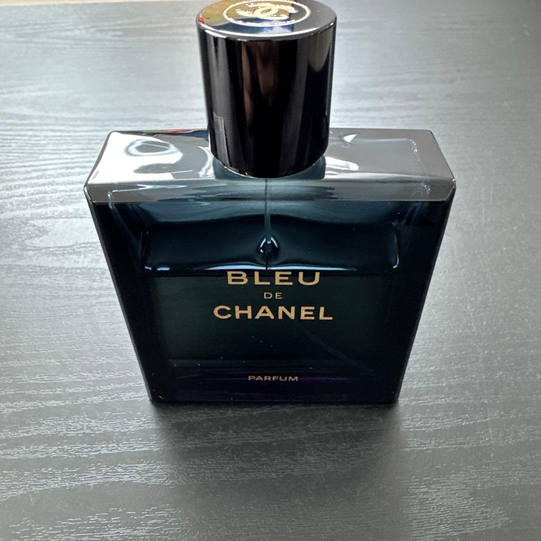BLEU DE CHANEL パルファム 100ml本物です。