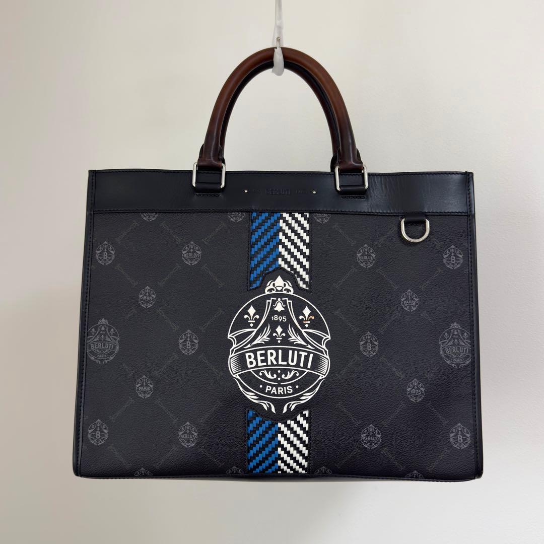 極美品 定価43.4万円 ベルルッティ 限定ウリス パティーヌレザートートバッグ