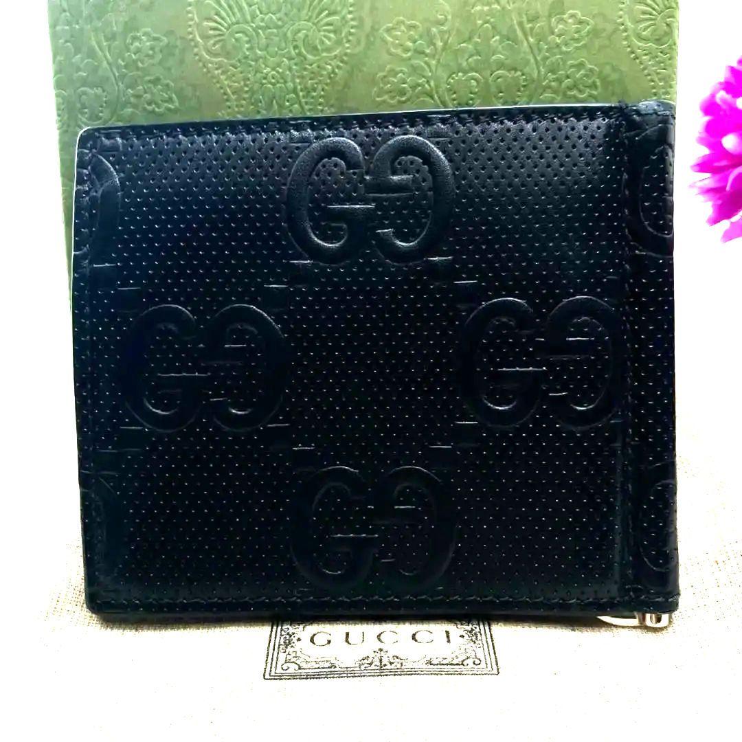 ✨ほぼ未使用　付属品完備✨グッチ　マネークリップ　エンボスレザー　ブラック　黒