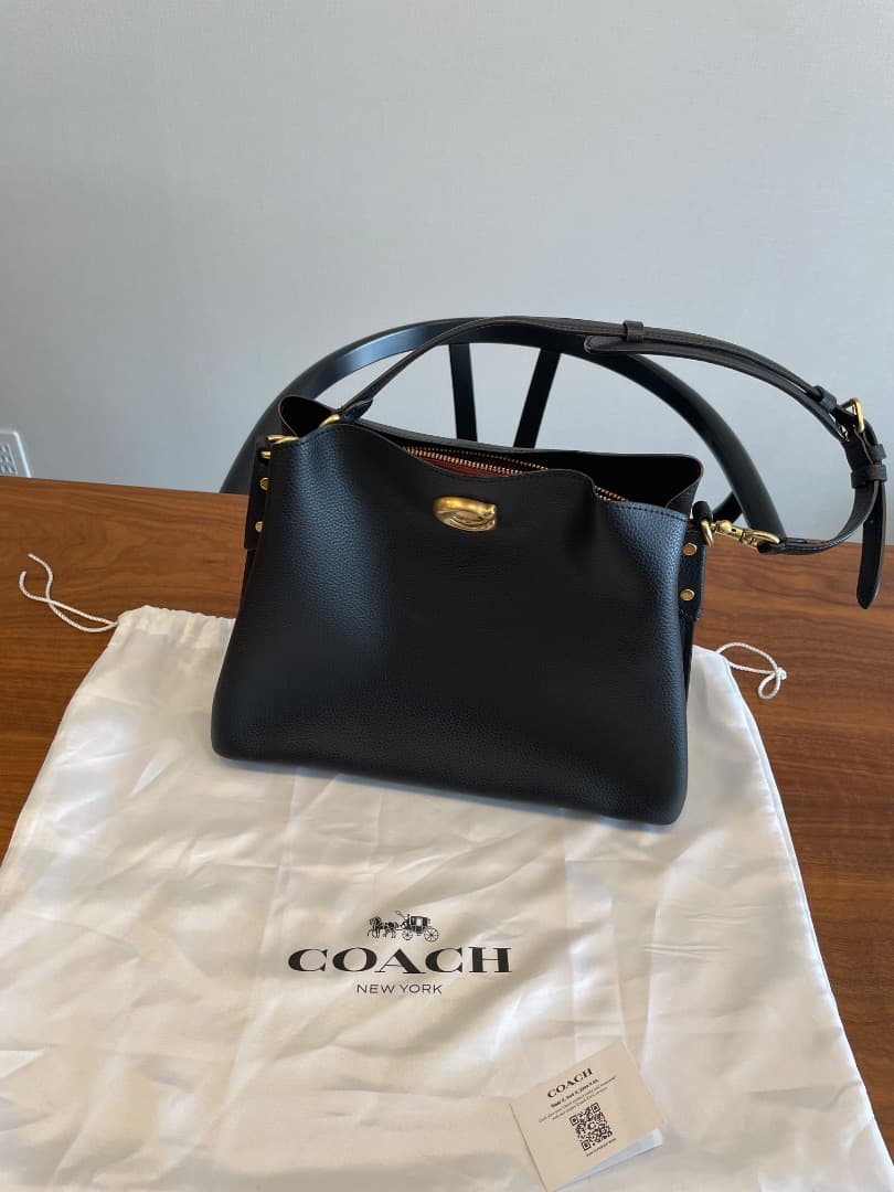 COACH ブラックレザー ハンドバッグ