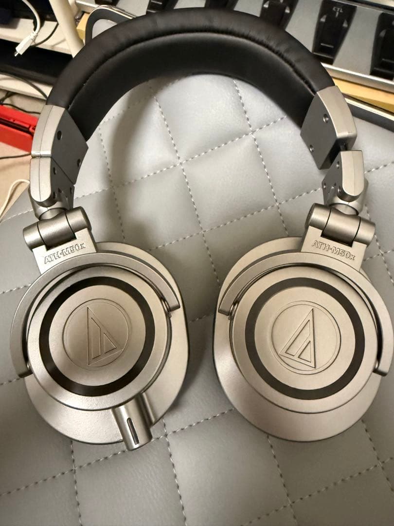 オーディオテクニカ　ATH-M50x ガンメタリック