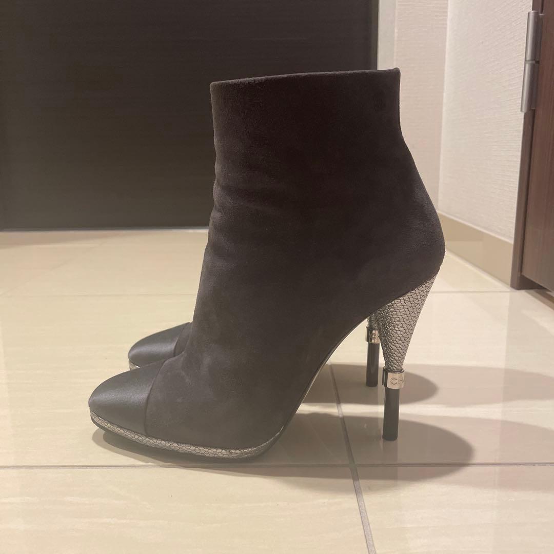 ちゃんみー　シャネル　CHANEL ショートブーツ　38.5