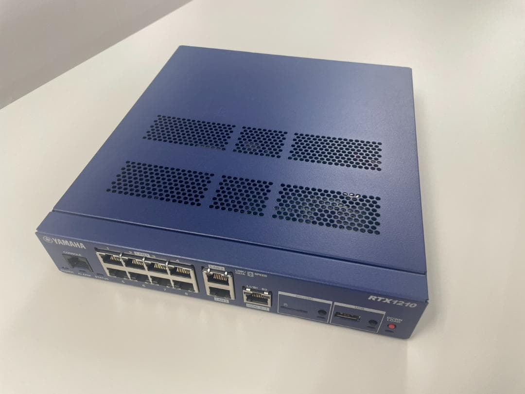 初期化済　YAMAHA RTX1210 ルーター 8ポート