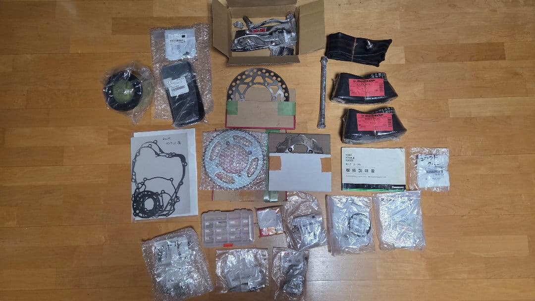 KX85 2014 スペアホイール 予備部品他