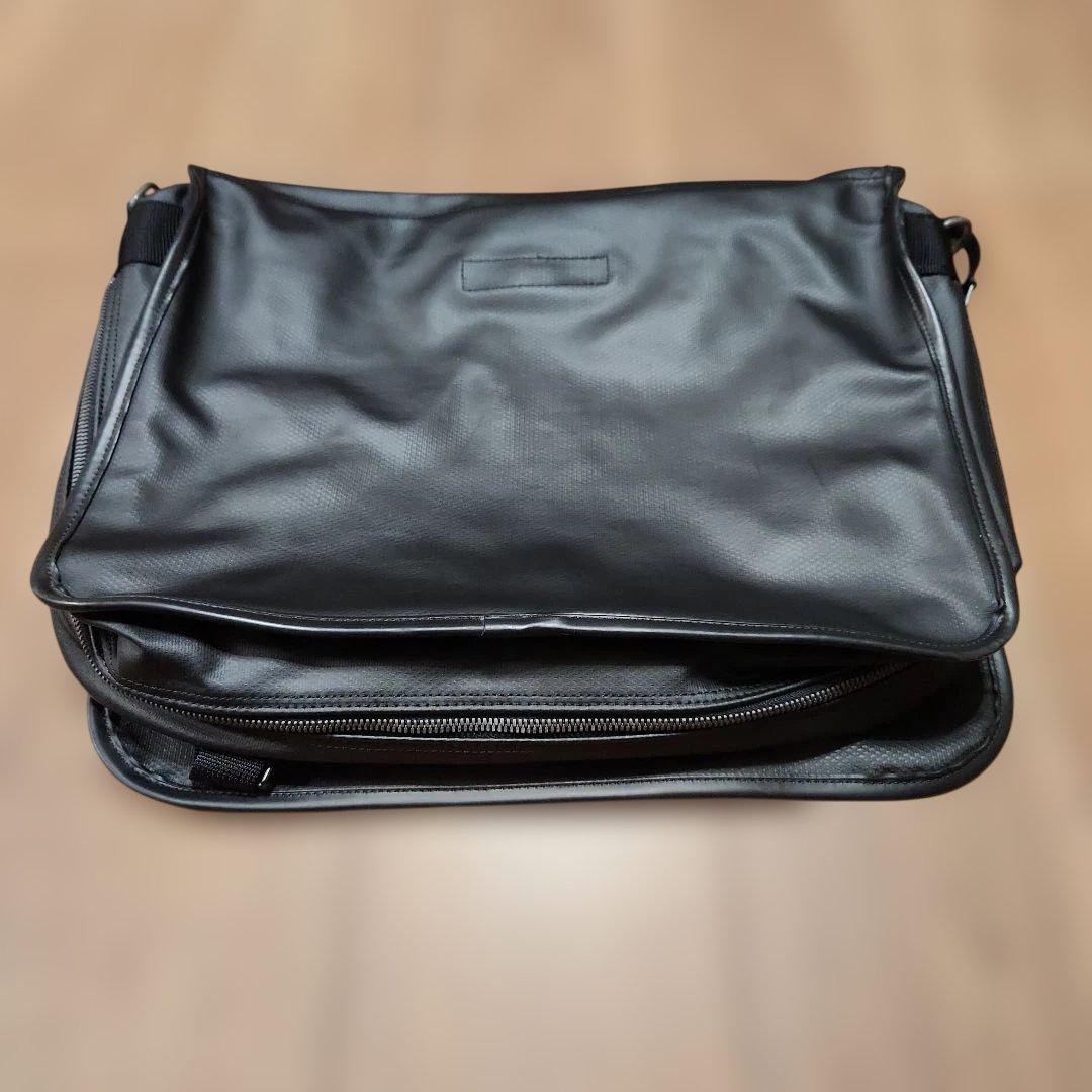 吉田カバン　 メッセンジャーバッグ スコットランド国旗