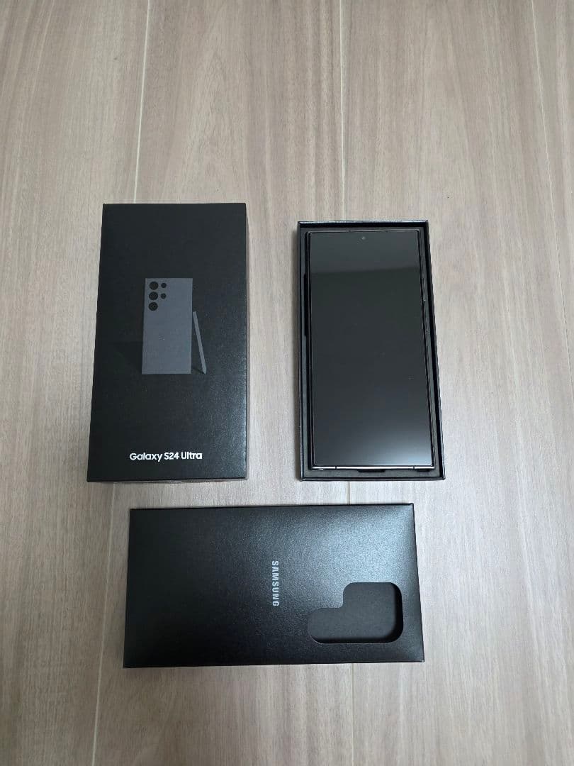 Samsung Galaxy S24 Ultra 本体　SIMフリー版