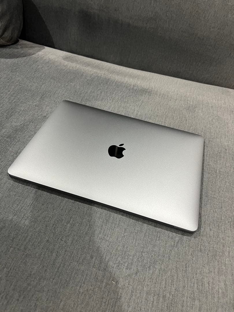 【美品】MacBook Air M1 13インチ 8GB/256GB