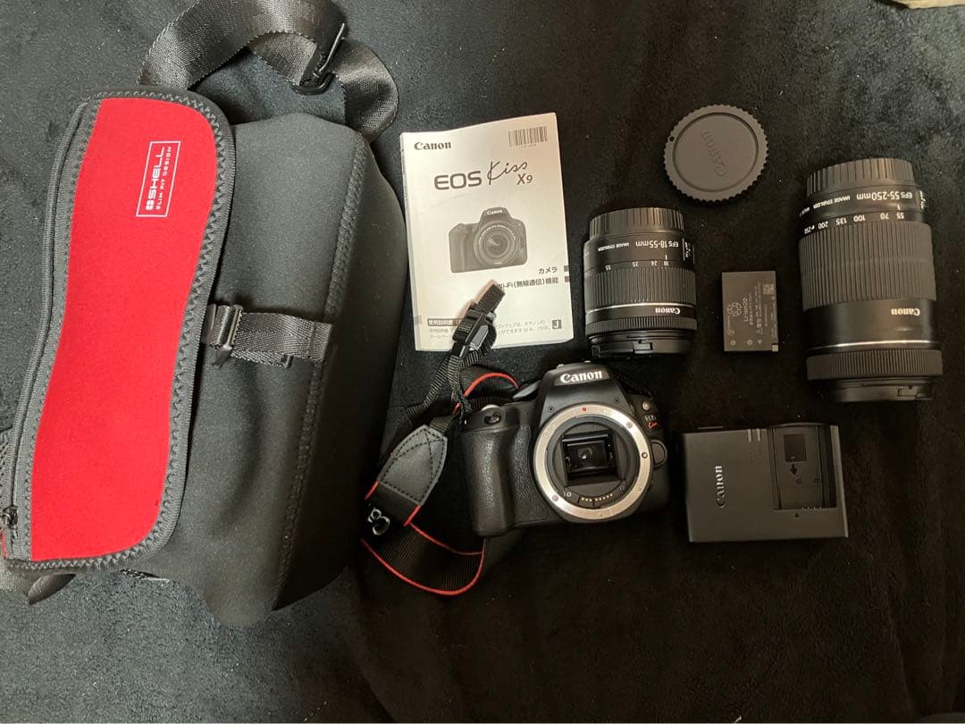 ニックネーム Canon EOS kiss X9 バッグ付き