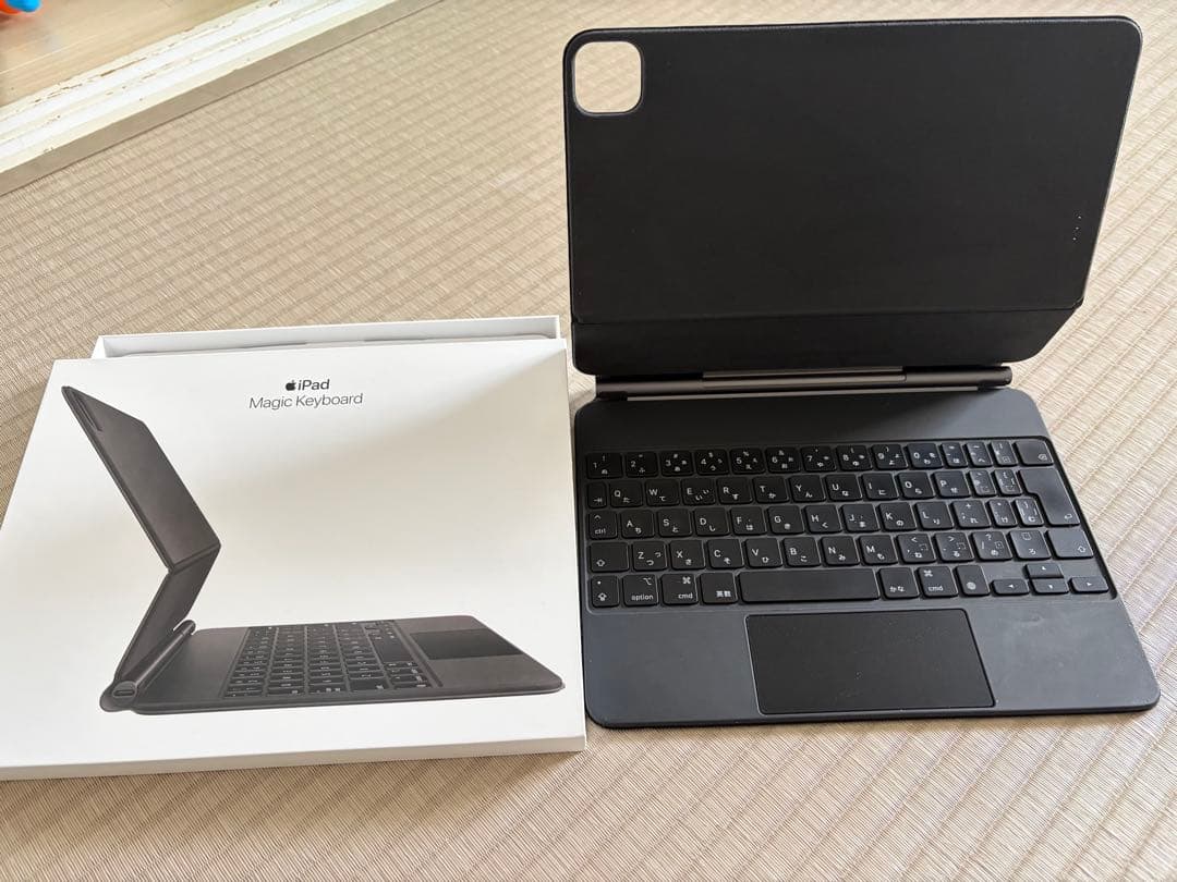 Yple 純正 Magic Keyboard 11インチ(日本語)