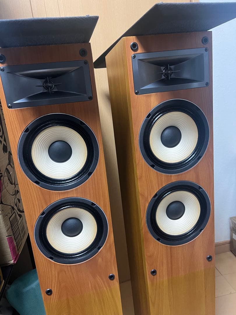 JBL SV500 トールボーイスピーカー