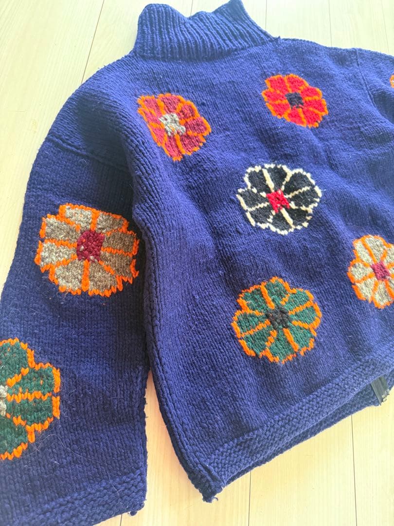 vintage エクアドル　ニット　フラワー　花　ビンテージ