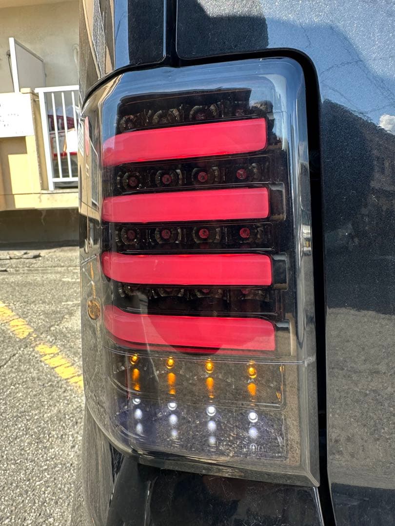 ムーブ　コンテ　LEDテールランプ スモーク