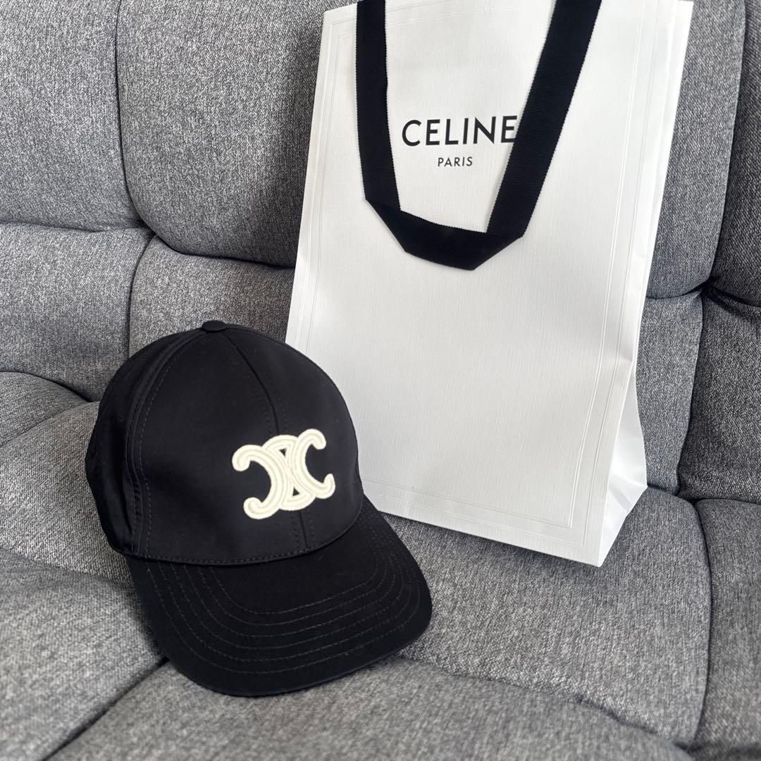 CELINE ブラック キャップ