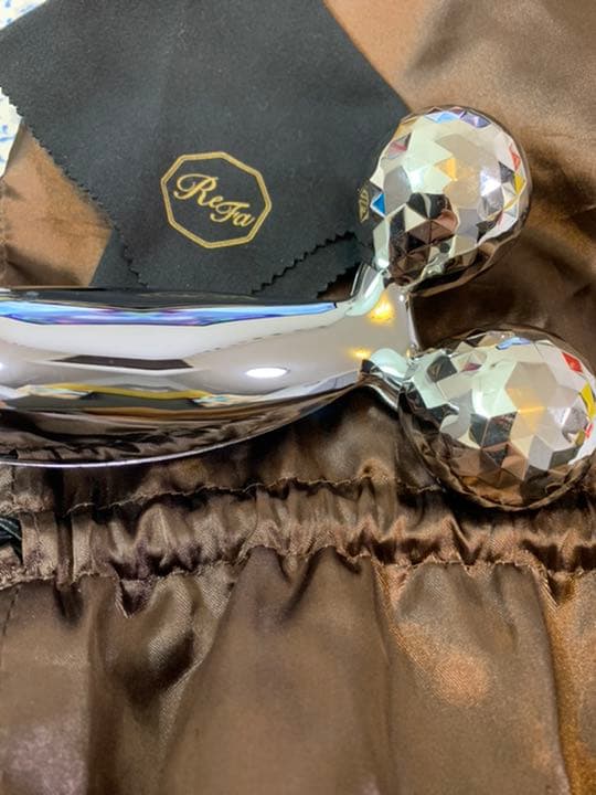 美品リファ　カラット　美顔器