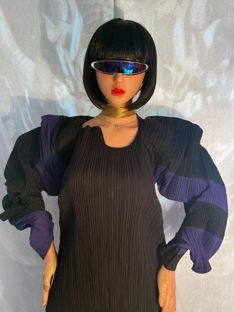 [超希少] ISSEY MIYAKE 平面 二次元 変形 ボーダー入りプリーツ