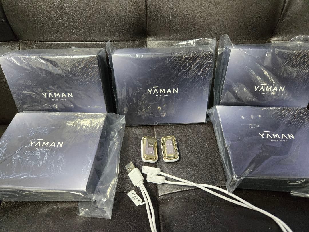 ヤーマン　デザインリフト本体+シート×5箱