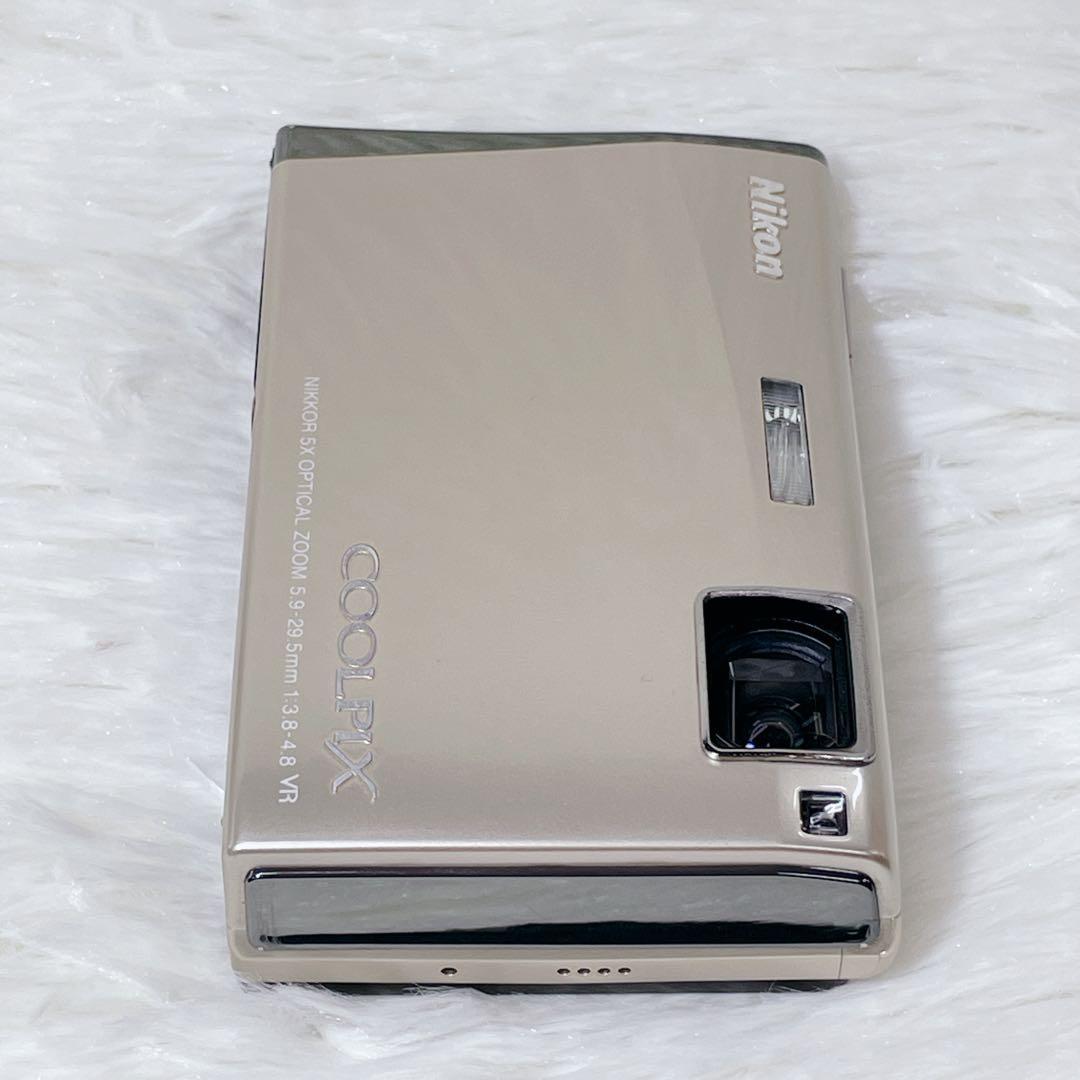 【✨極美品✨】Nikon COOLPIX S60【✨付属品完備+おまけ付✨】