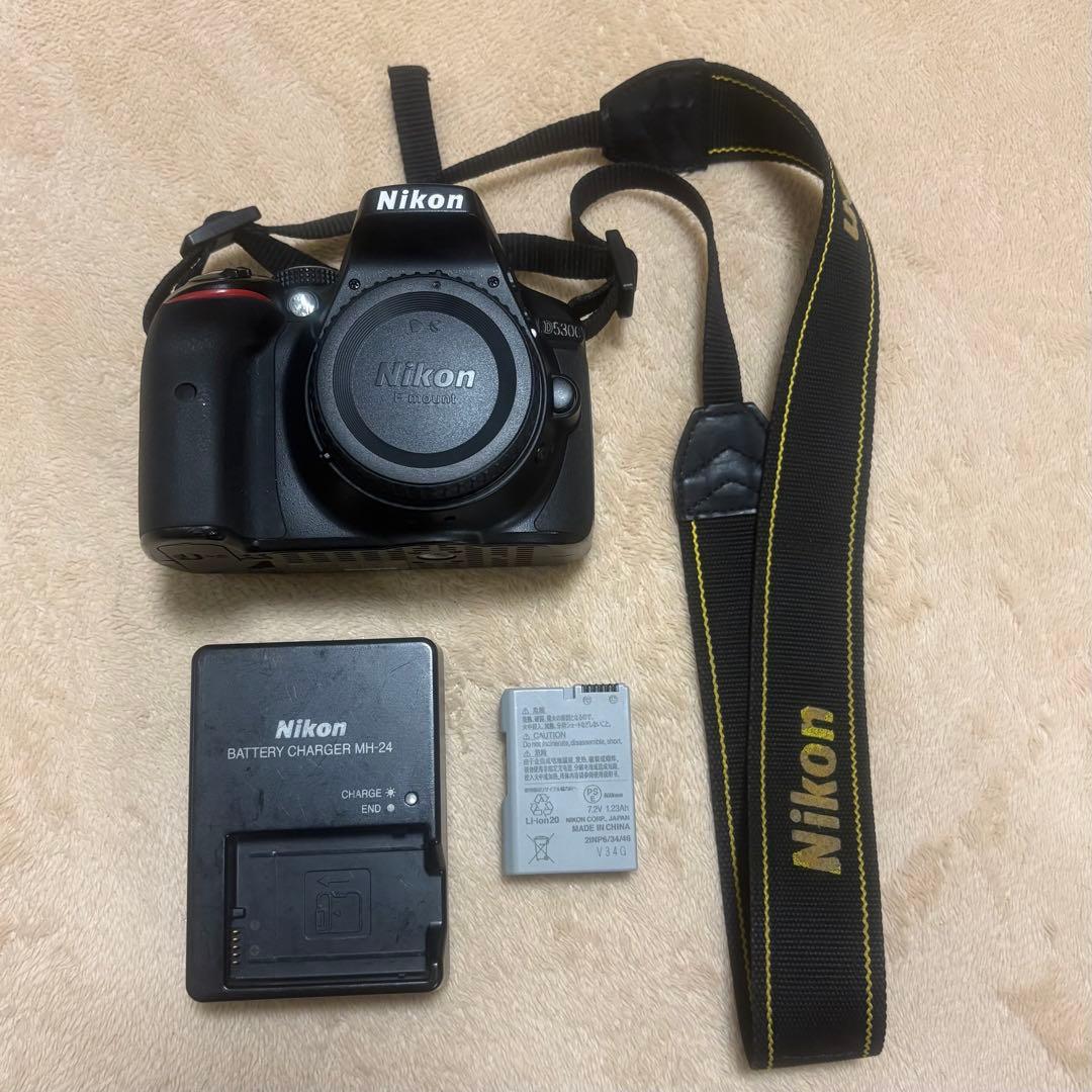 Nikon D5300 デジタル一眼レフカメラ 本体