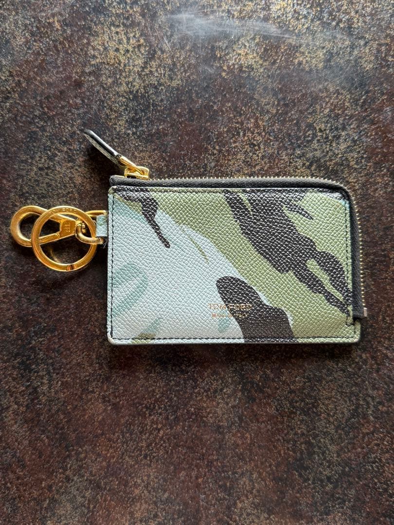 【バラ売りに切り替えました】トムフォード　迷彩柄 ケース