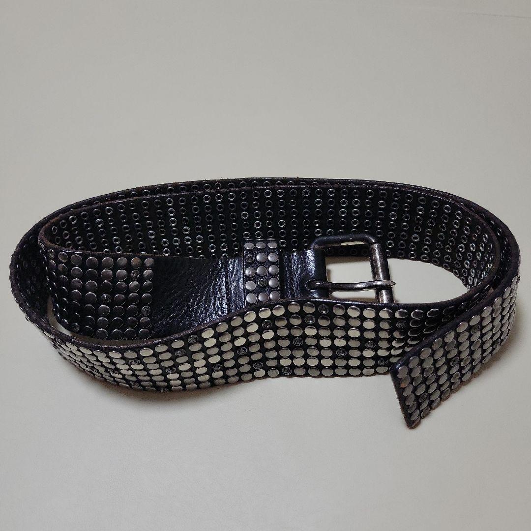 HTC　スタッズ付き黒レザーベルト