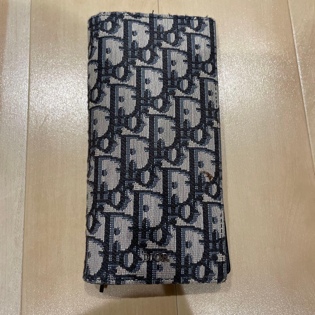 Dior 長財布 ネイビーとホワイト