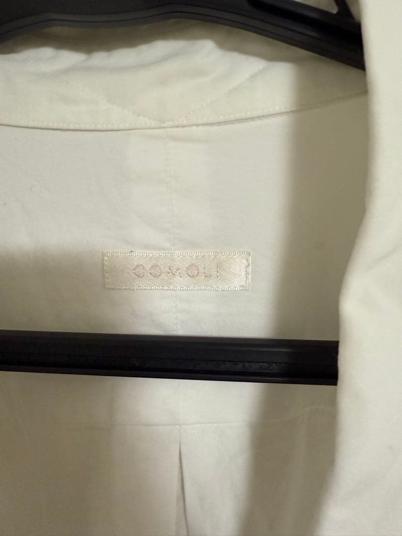 COMOLIシャツ ホワイト(サイズ2)