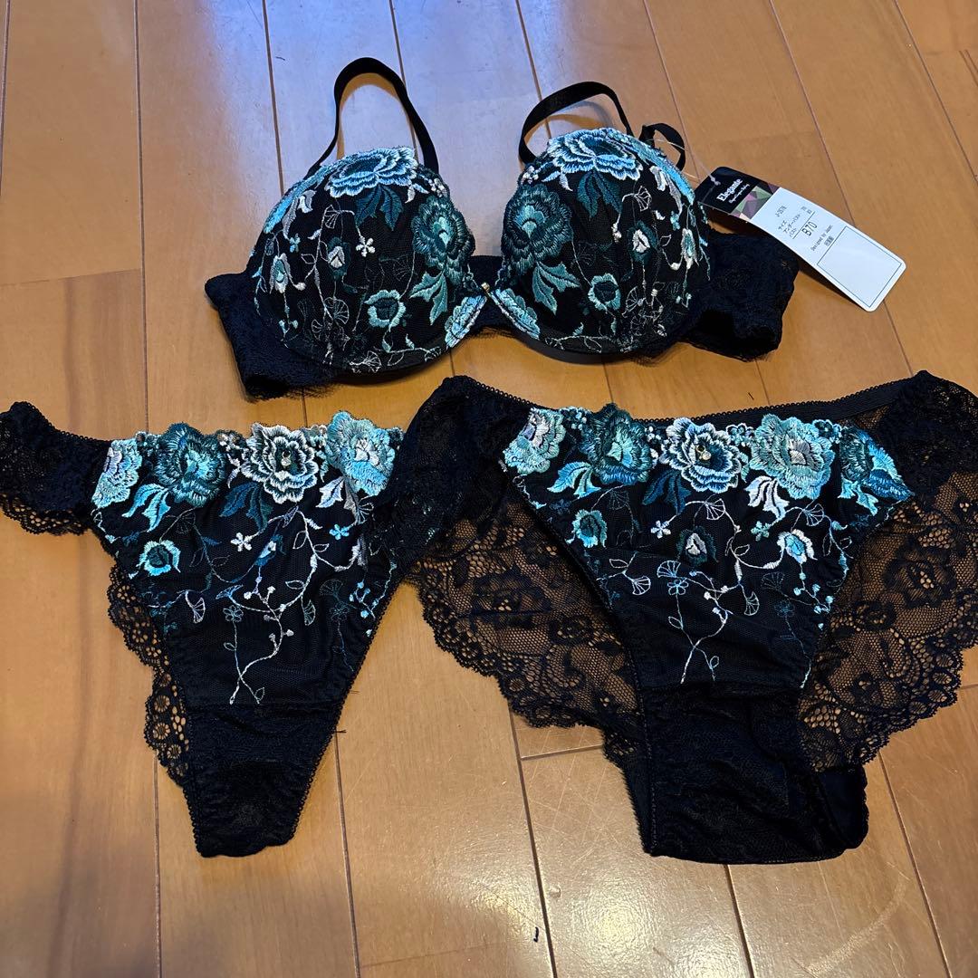 ブラジャー・ショーツ・Ｔショーツ３点セット×６
