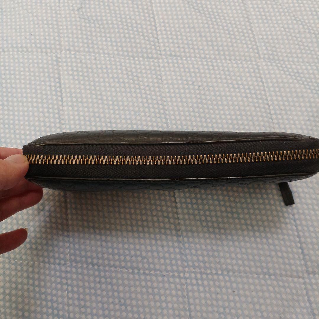 Gucci GGパターン ネイビーレザー長財布