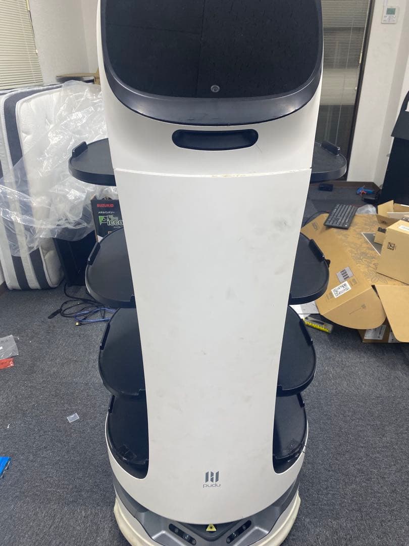 PUDO BellaBot ネコ型配膳ロボット