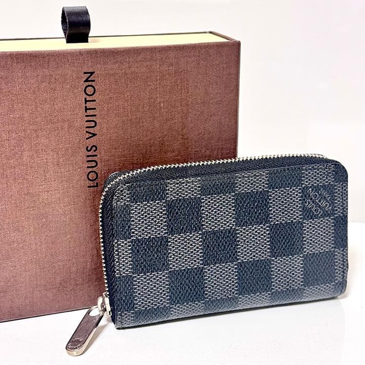【美品】LOUIS VUITTONルイ・ヴィトン ダミエ ／、カードケース