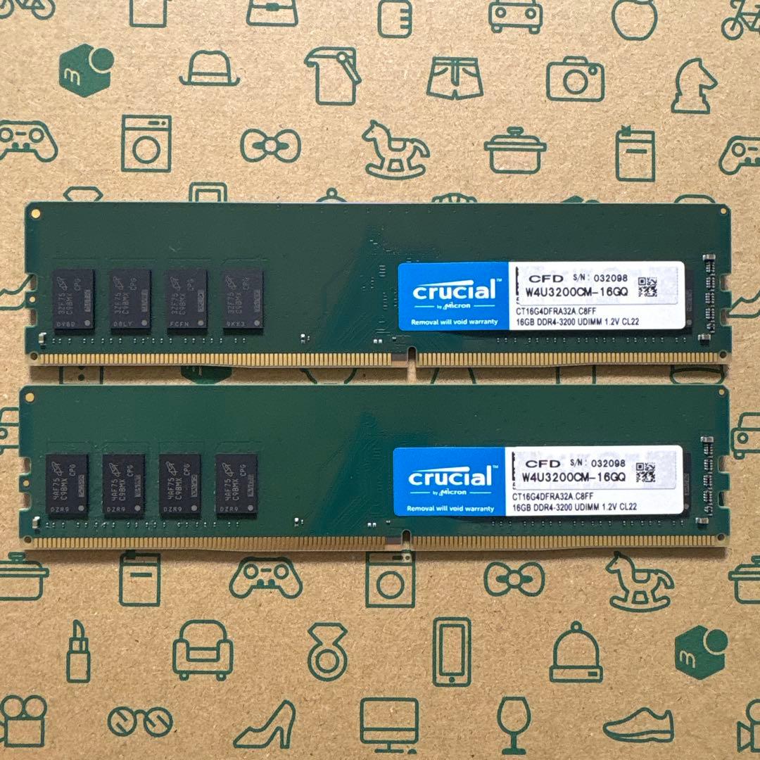 Crucial 16GB DDR4-3200 メモリ