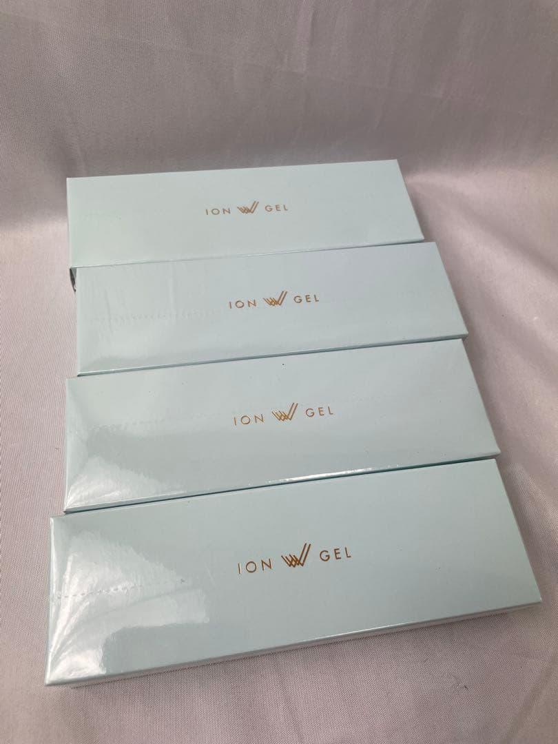 ミネラル エマルジョンゲル ゲル状美容液 30g 4本