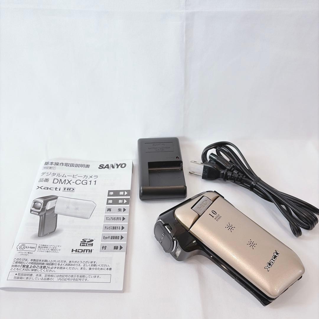 【美品】 SANYO Xacti デジタルムービーカメラ DMX-CG11