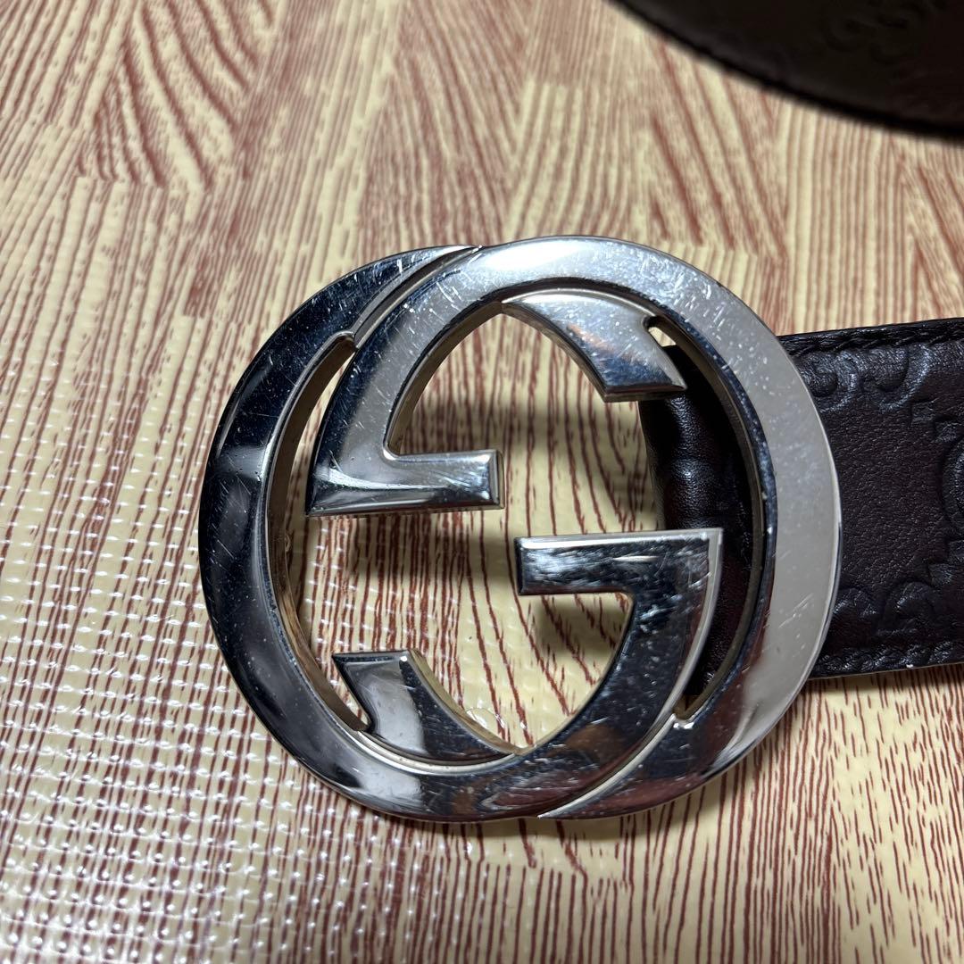 GUCCI ブラウンレザーベルト ダブルGロゴ