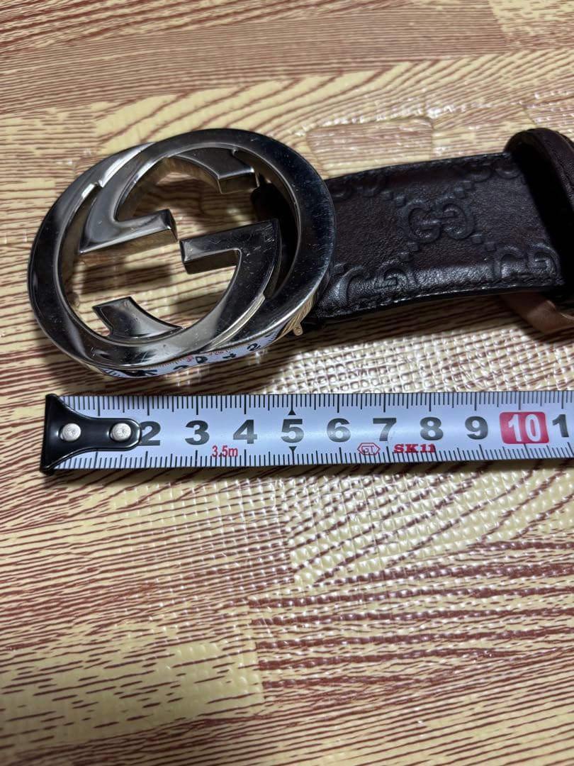 GUCCI ブラウンレザーベルト ダブルGロゴ