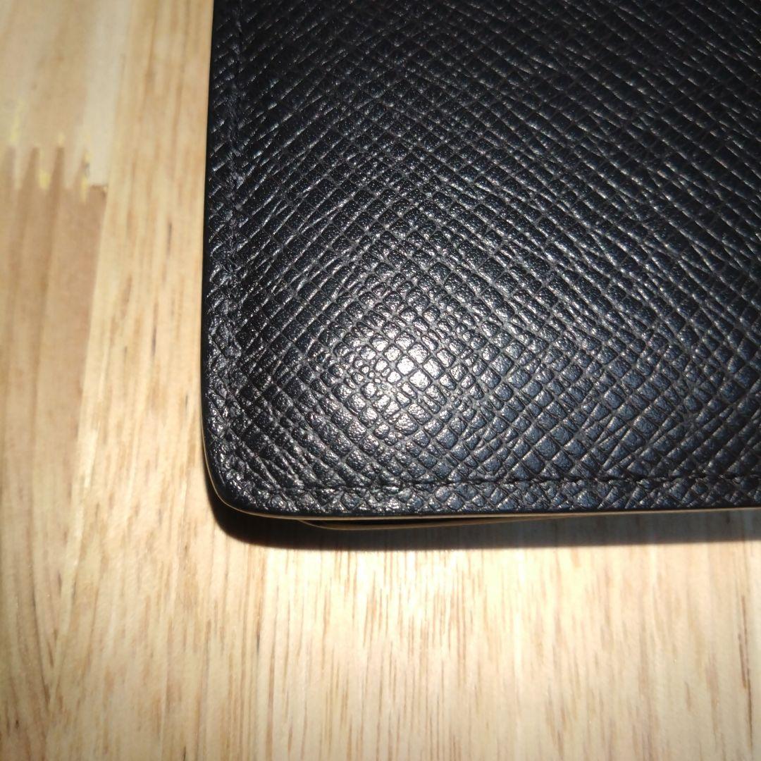 LOUIS VUITTON　ルイ・ヴィトン　タイガ