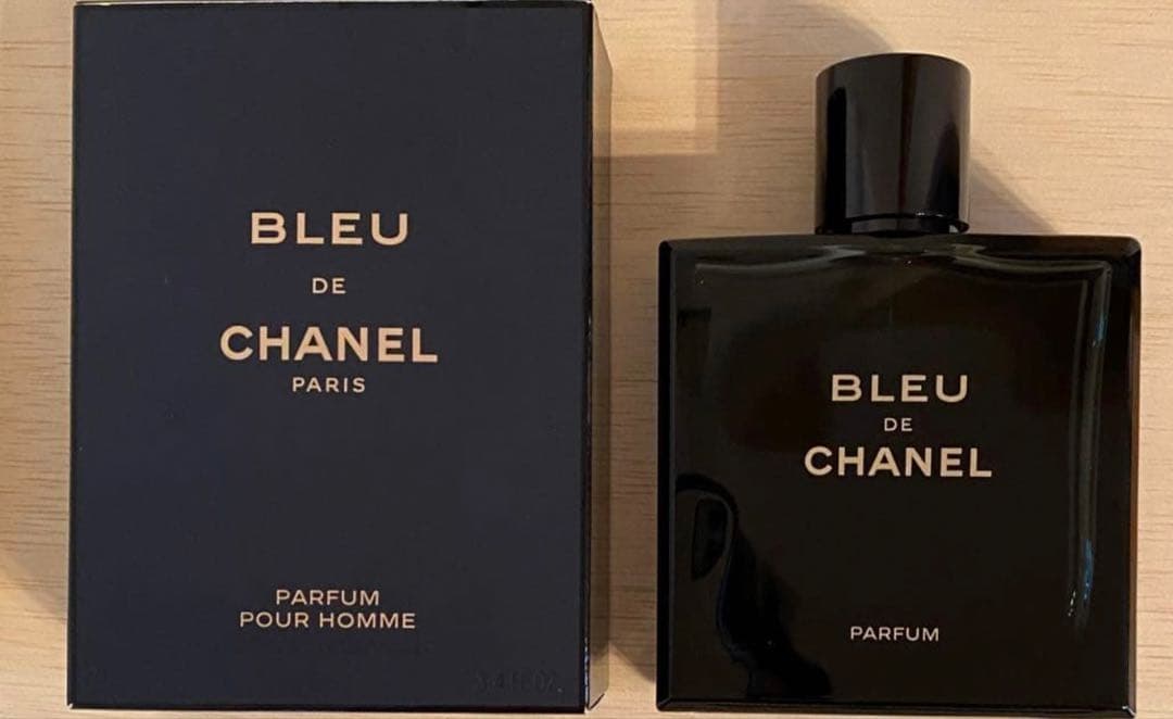 こ*！様 CHANELパルファム100m