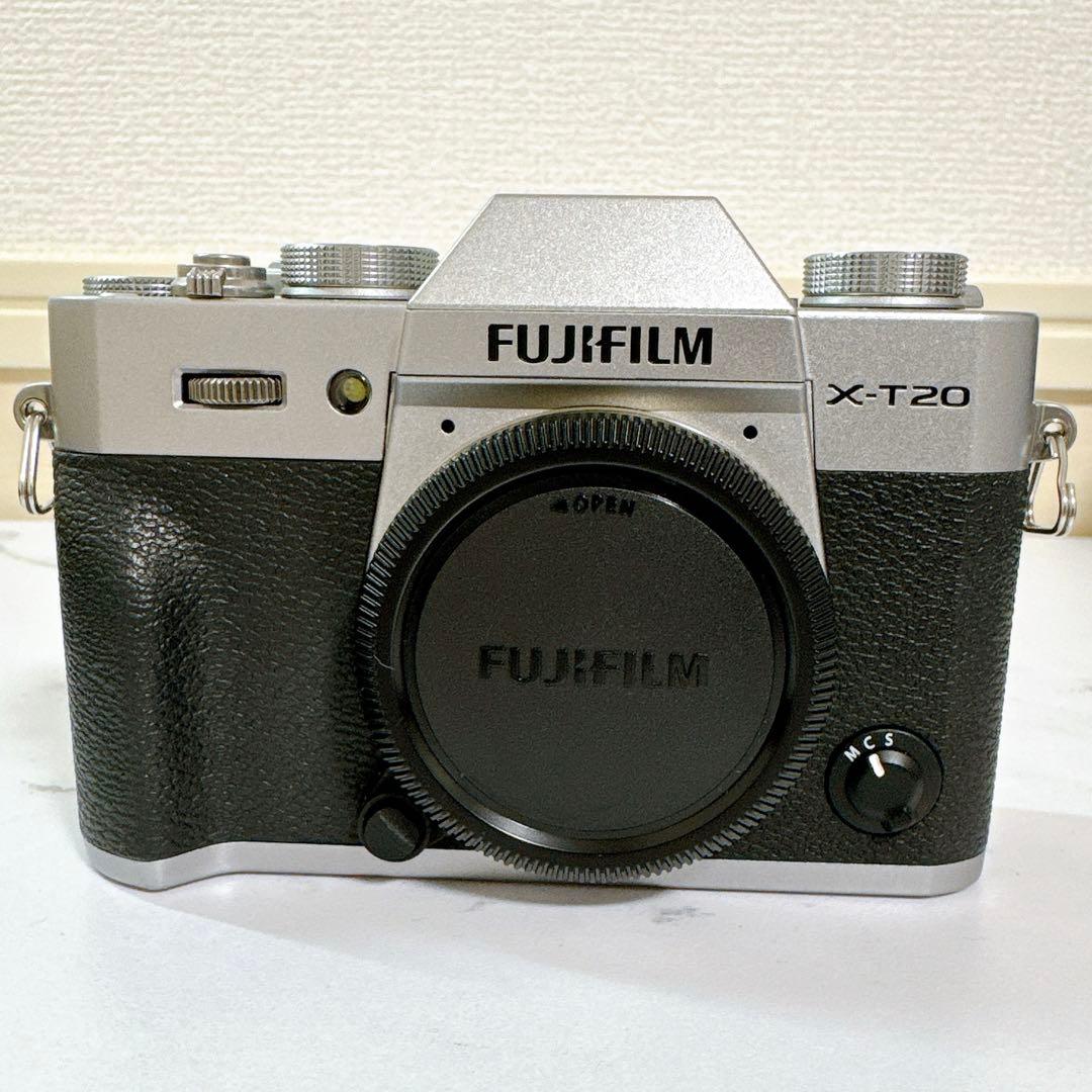 良品　ショット数5000枚以下　FUJIFILM X-T20 本体